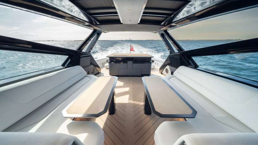 Fellowship II, Cockpit looking aft